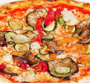 Pizza ortolana con verdure
